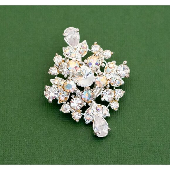 Vintage Beautiful Rhinestone Brooch, K26 - Picture 1 of 2